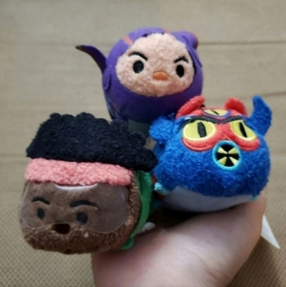 Big Hero 6 tsum tsum 3 plush keychains